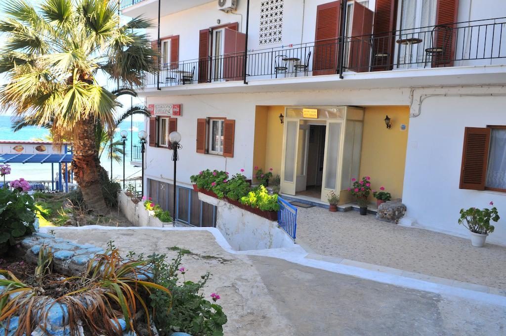 Oasis Hotel Theodoros & Litsa Galaris Agia Marina  Exterior foto