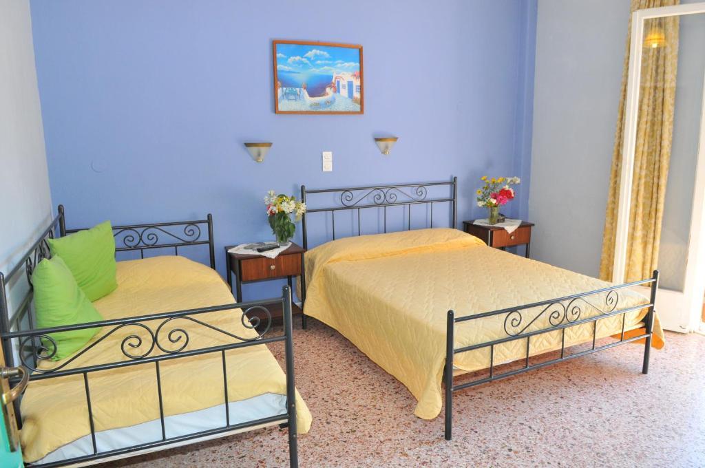 Oasis Hotel Theodoros & Litsa Galaris Agia Marina  Zimmer foto